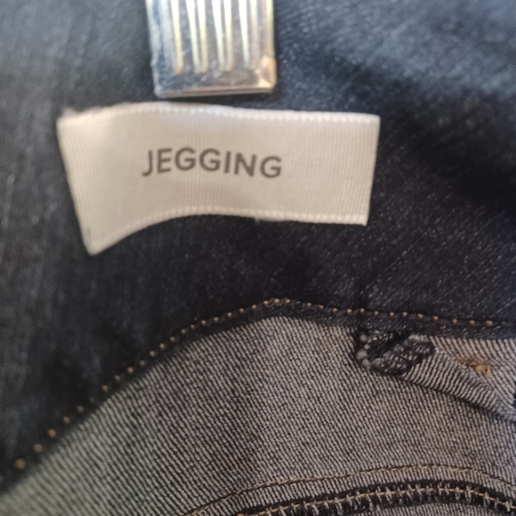 Torrid Legging Jeans Dark Wash Size 26XT - Picture 4 of 5